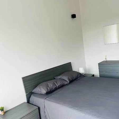 Apartment Apartament Confort Turin